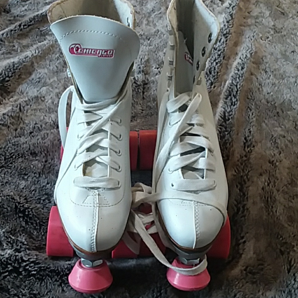 Skates Women size 8 excellent  condition